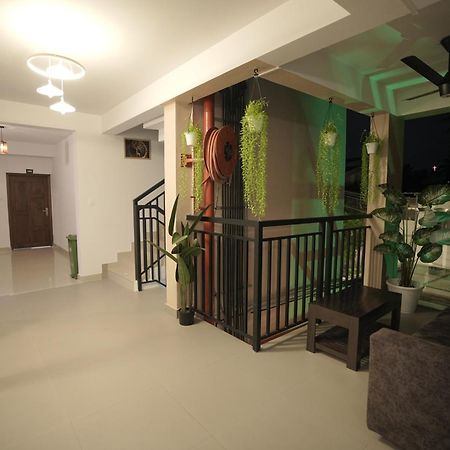 Hotel Le Marina Residency โคชิโคด ภายนอก รูปภาพ