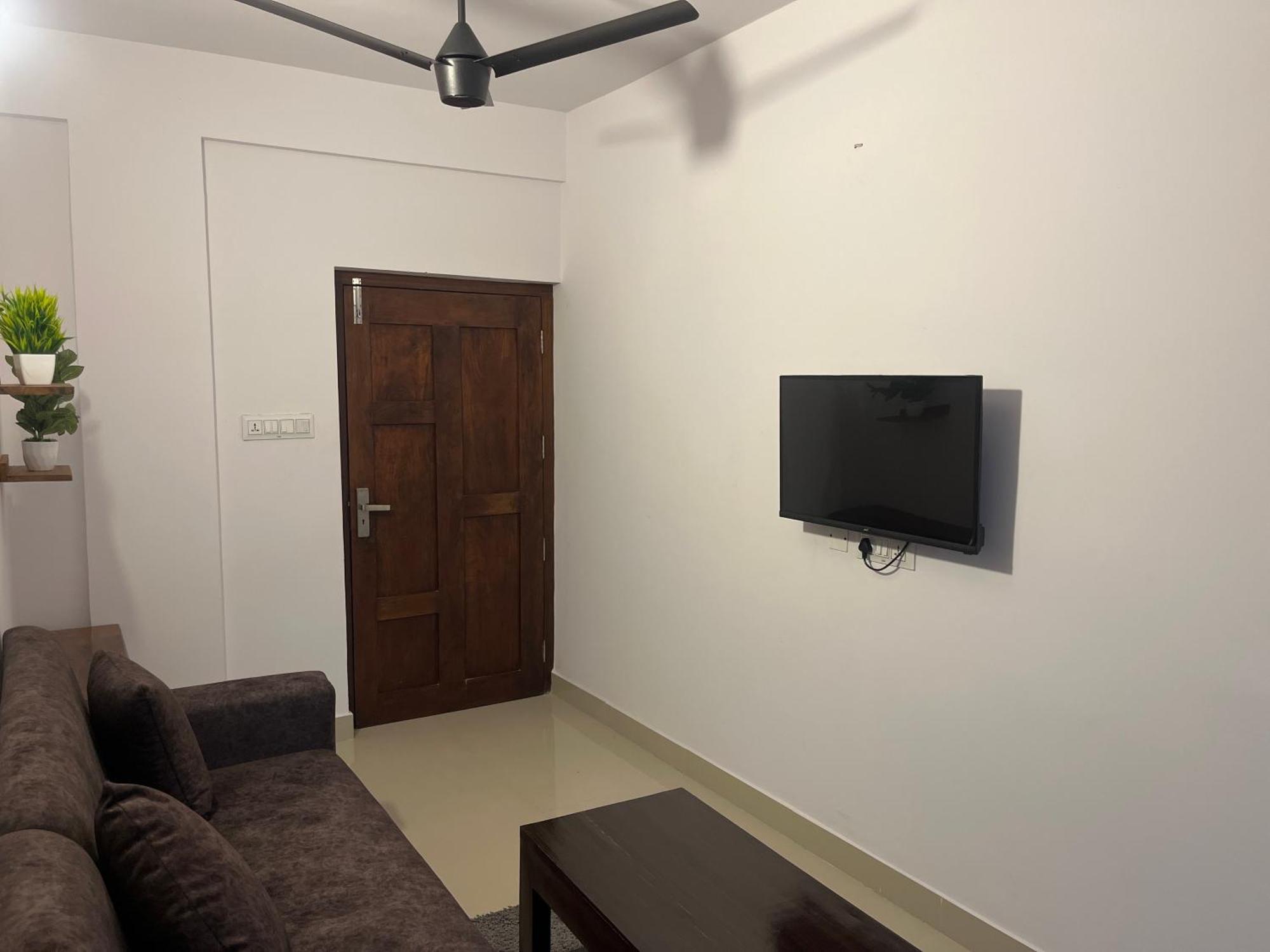Hotel Le Marina Residency โคชิโคด ภายนอก รูปภาพ